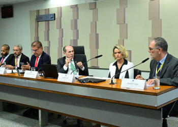 CAS destaca necessidade de rastrear bebidas adulteradas — Senado Notícias