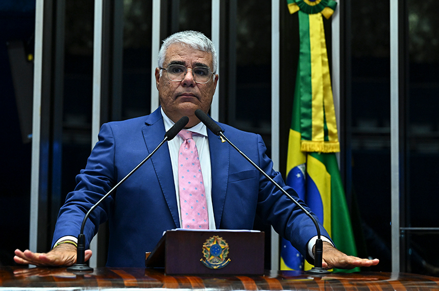 Girão pede a governo transferência de brasileira em estado vegetativo nos EUA — Senado Notícias