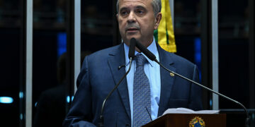 situação dos Correios demonstra má gestão do governo com as estatais — Senado Notícias