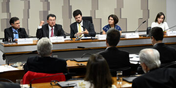 Sistema precisa de ajustes para garantir energia barata, aponta comissão mista — Senado Notícias