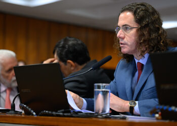 CAE aprova regras para maior fiscalização de empresas sonegadoras — Senado Notícias