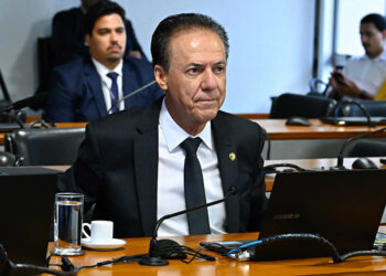 Avança projeto que prevê recursos dos fundos regionais no crédito fundiário — Senado Notícias