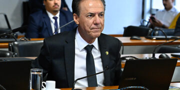 Avança projeto que prevê recursos dos fundos regionais no crédito fundiário — Senado Notícias