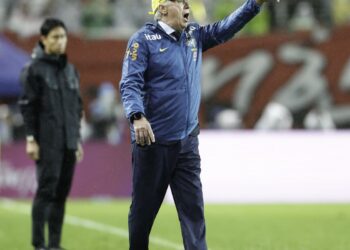 Ancelotti classifica goleada como bom início de trajetória para Copa
