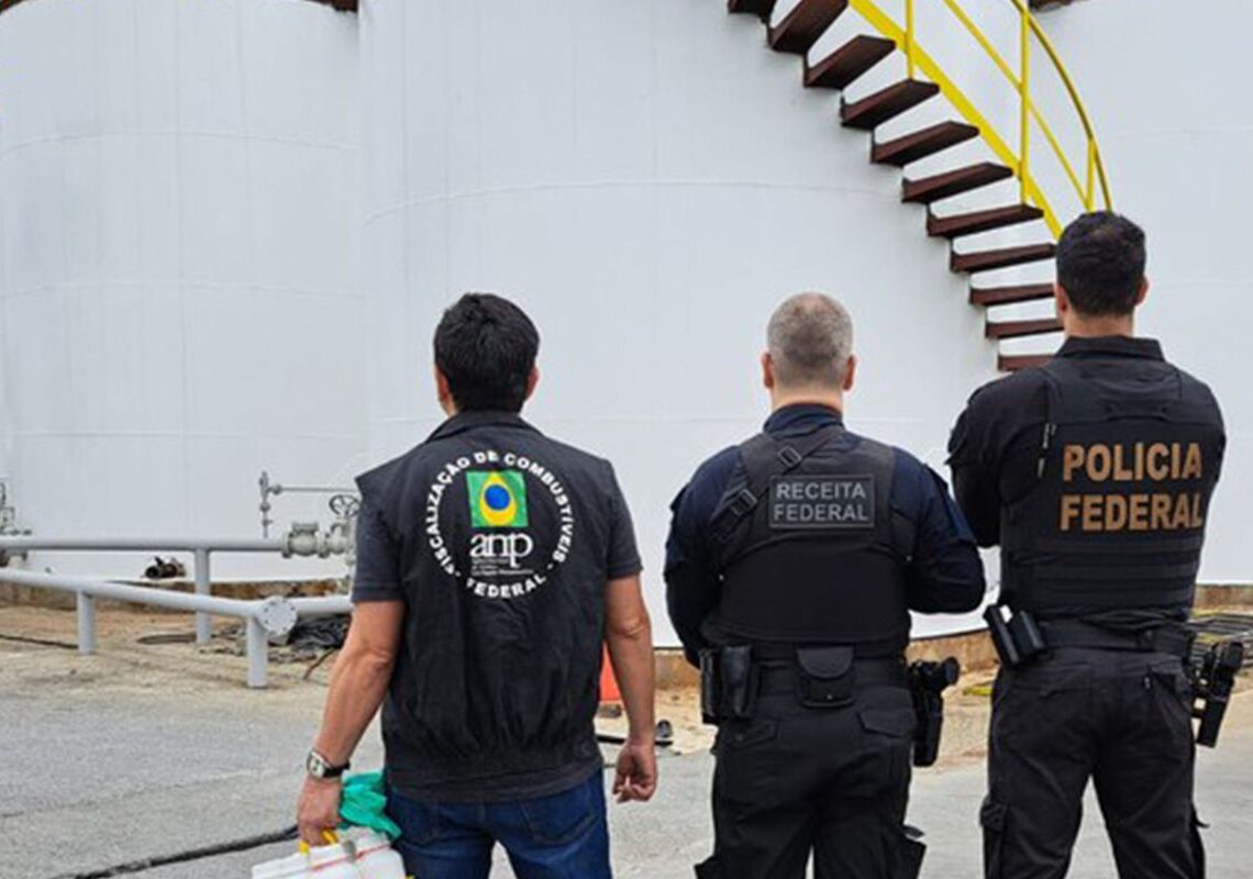 Operação investiga empresas para rastrear uso de metanol em bebidas