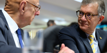CAE elege senador Laércio Oliveira como vice-presidente — Senado Notícias