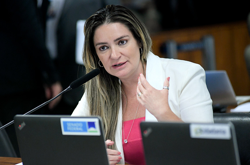 Senado lança ferramenta de combate à violência política de gênero — Senado Notícias