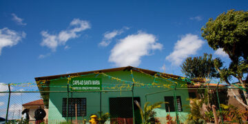 Poder público deve dar assistência integral a adolescente dependente de droga — Senado Notícias