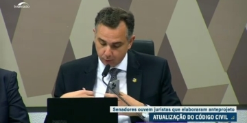 Comissão começa a debater atualização do Código Civil — Senado Notícias