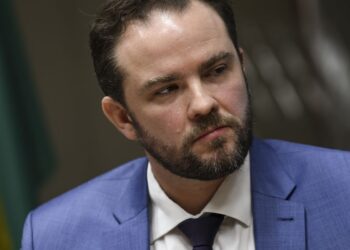 Projetos de lei renderão ao governo o mesmo que MP alternativa a IOF