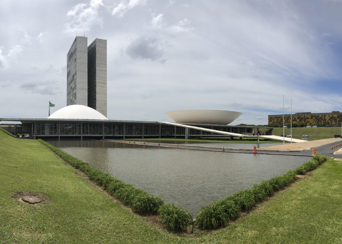 Projeto que permite atualização do valor de bens no IR volta ao Senado — Senado Notícias