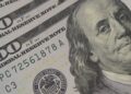 Dólar cai para R$ 5,46 com alívio nas tensões entre EUA e China