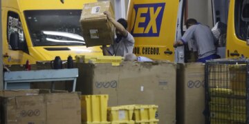Correios negociam empréstimo de R$ 20 bilhões para equilibrar contas