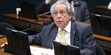 Projeto regulamenta uso compartilhado de calçadas e ciclovias por bicicletas e pedestres – Notícias