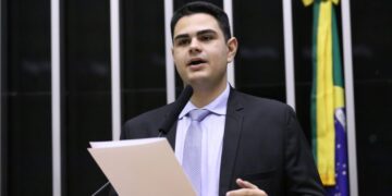 Comissão aprova frota mínima de ônibus movidos a energia renovável nos municípios – Notícias