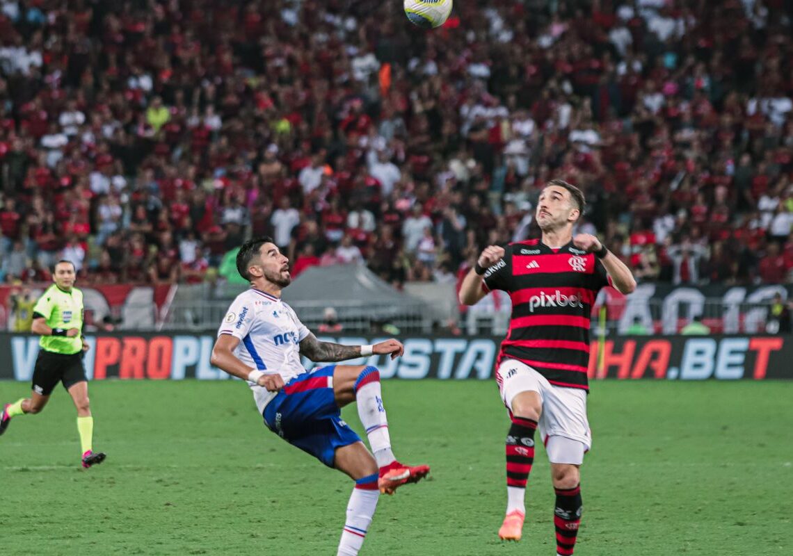 Flamengo tropeça e Palmeiras pode abrir na liderança do Brasileirão
