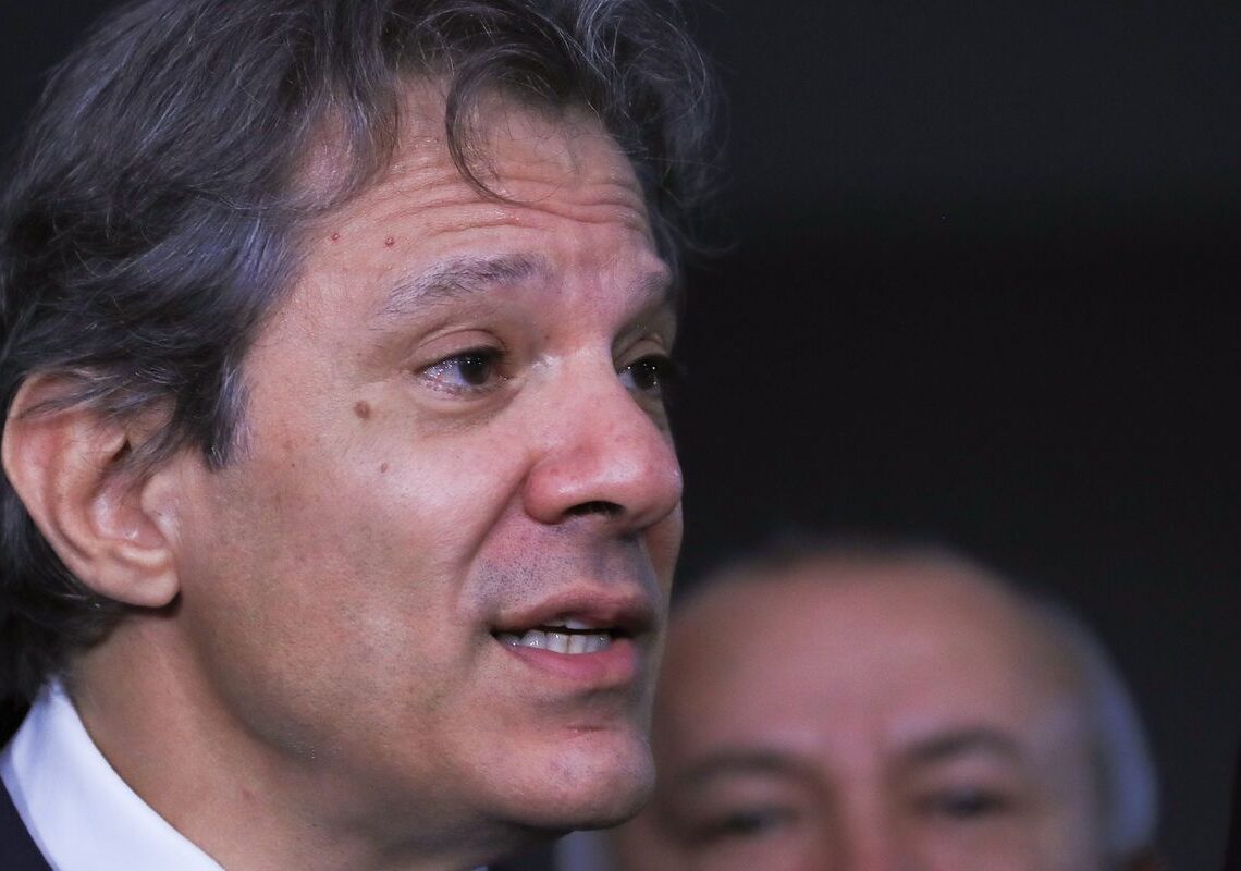 Haddad defende retomada parcial de MP alternativa à do IOF