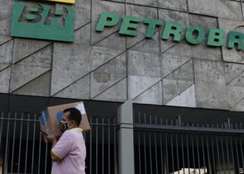 Petrobras faz importação inédita de gás de Vaca Muerta, na Argentina
