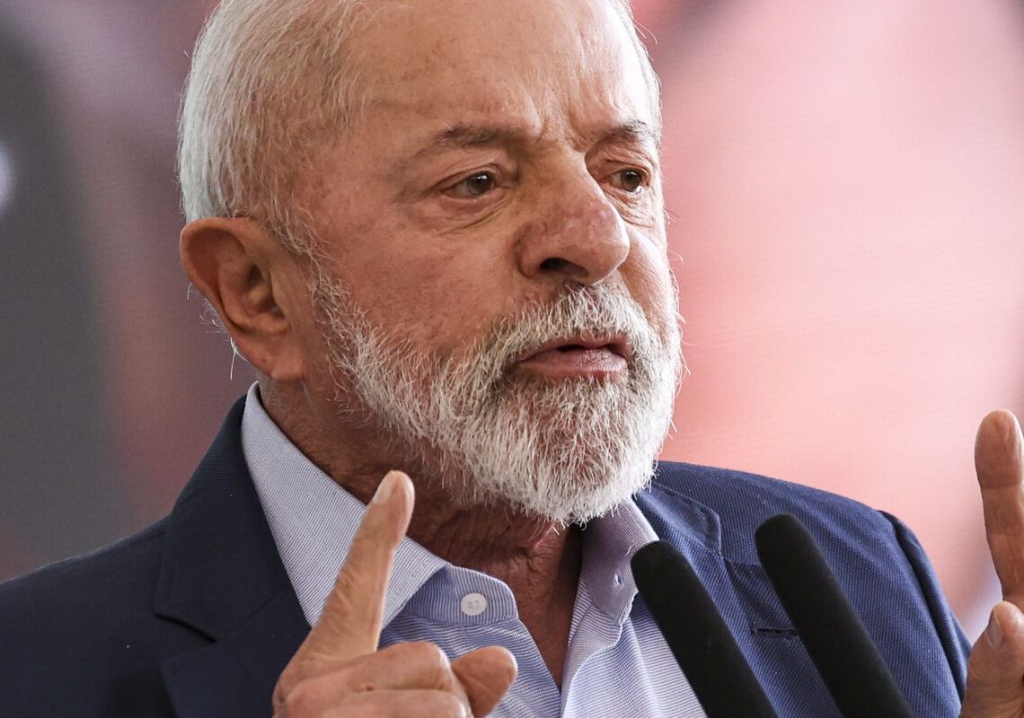 Lula chama América Latina de zona de paz e critica intervenções