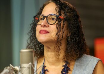 Vacina nacional contra covid deve chegar ao SUS no 1º semestre de 2026