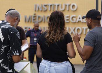 Lula envia ministros para reunião com Castro na tarde desta quarta