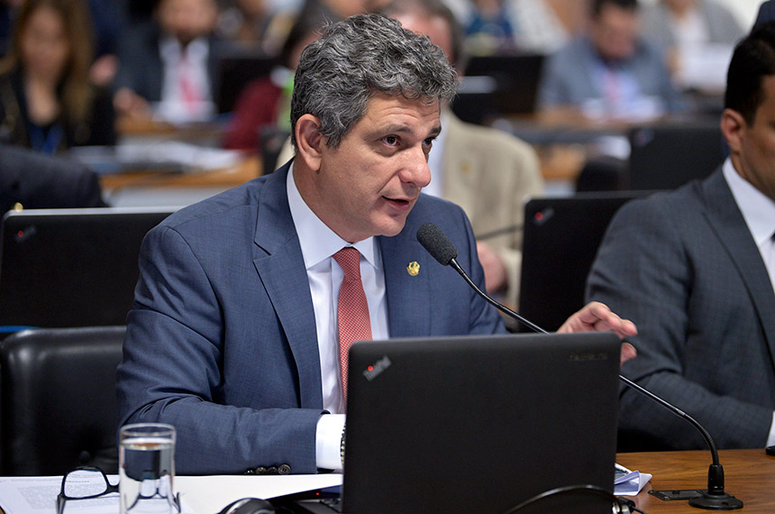 CAE vai debater limite para a dívida consolidada da União — Senado Notícias