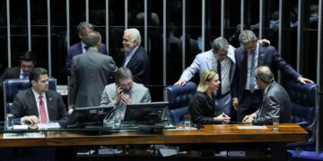 Lula deve sancionar isenção do IR até dia 11, diz Gleisi