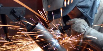 Selic alta afetou negativamente atividade econômica, dizem economistas