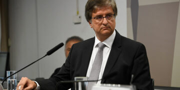 Comissão de Constituição e Justiça analisa recondução de Paulo Gonet à PGR — Senado Notícias