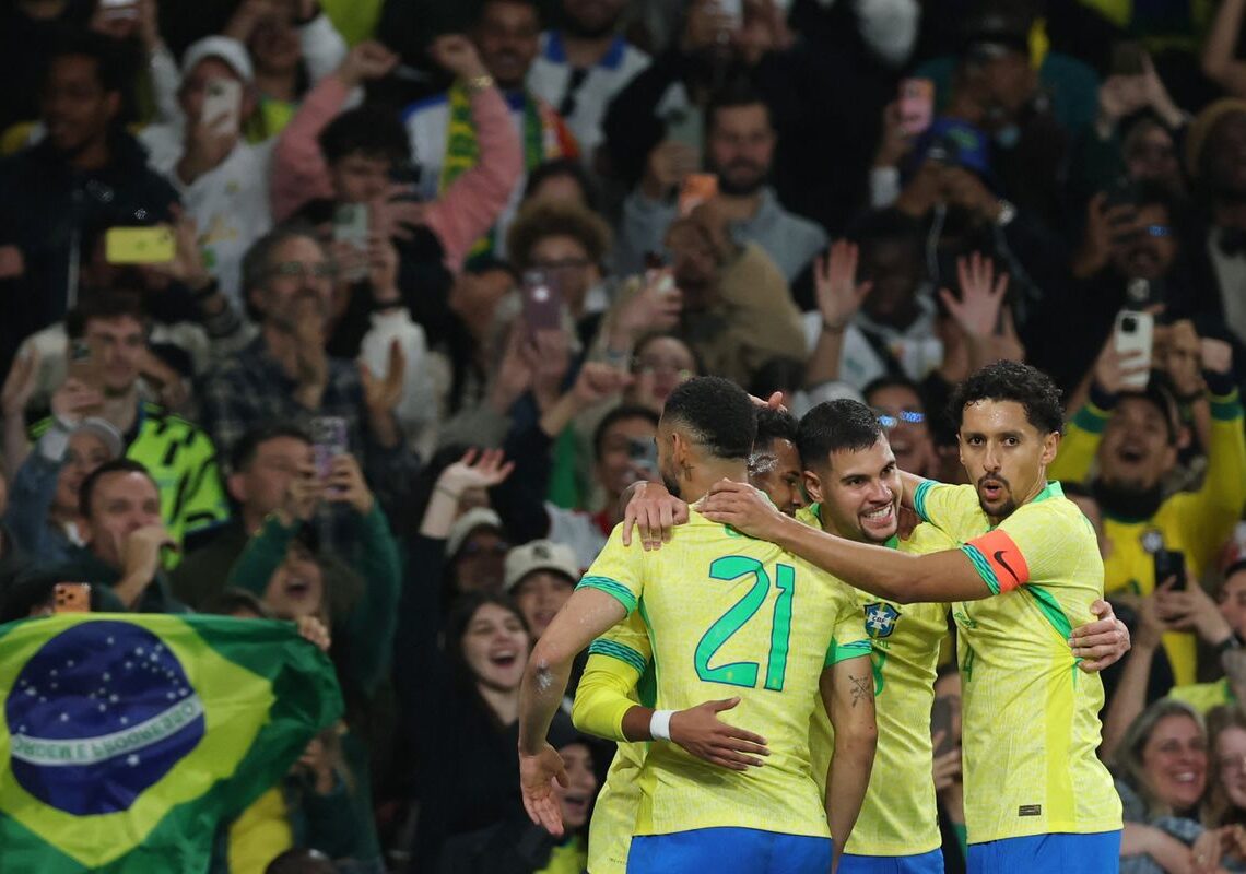 Brasil joga bem e derrota Senegal por 2 a 0 em amistoso em Londres