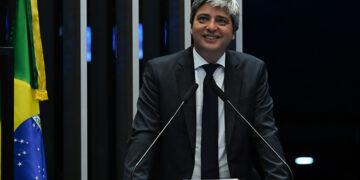 Lei destina R$ 30 bilhões para projetos de defesa nacional — Senado Notícias