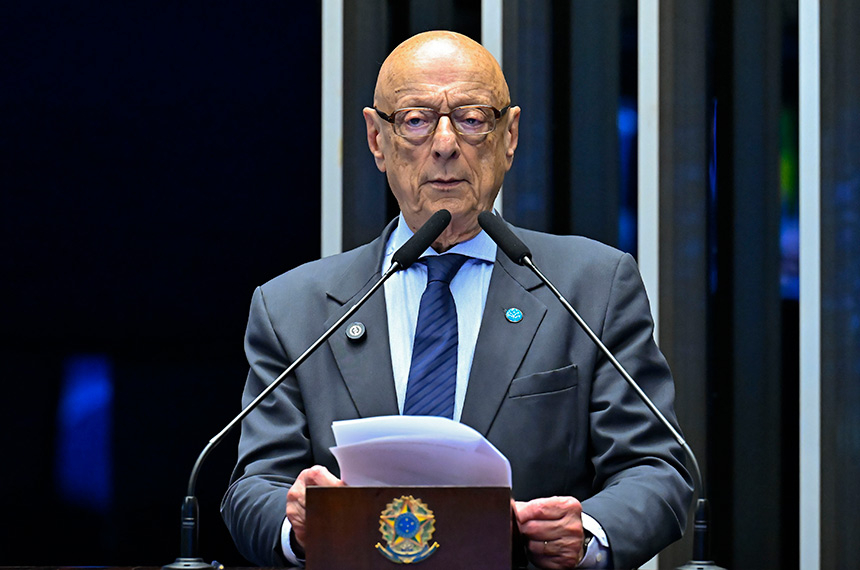 Esperidião Amin lembra centenário do historiador Walter Fernando Piazza — Senado Notícias