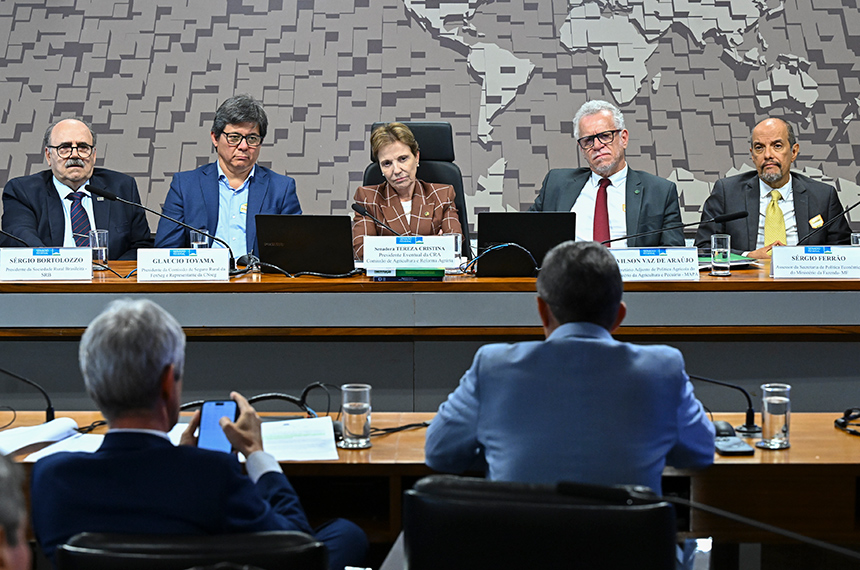 Produtores defendem crédito emergencial para suprir falta de seguro rural — Senado Notícias