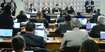 Dirigente de associação investigada por descontos depõe à CPMI na segunda — Senado Notícias