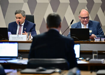 regras contratuais devem garantir equilíbrio, destacam juristas — Senado Notícias