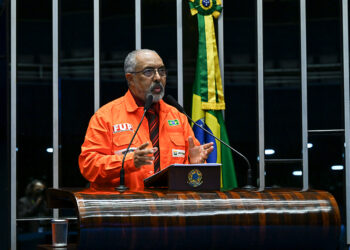 Paim destaca início da COP 30 e papel do Brasil na agenda climática — Senado Notícias