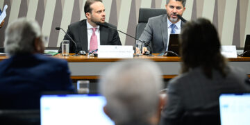 Indicação de Severino Ramos Neto para diretoria da ANTT segue ao Plenário — Senado Notícias