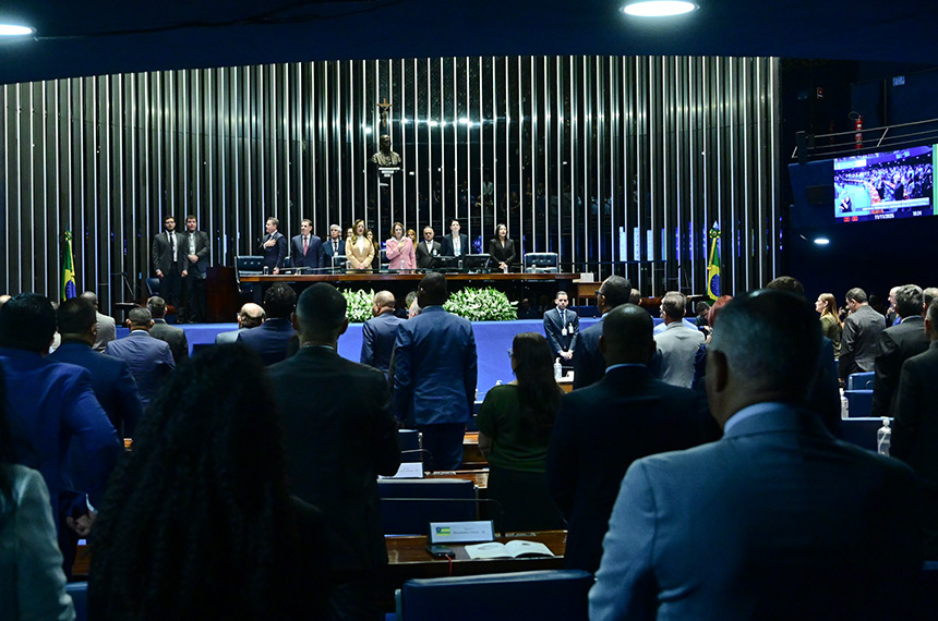 Comenda Missionários Daniel Berg e Gunnar Vingren é entregue a líderes religiosos e sociais — Senado Notícias