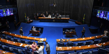 Adiada votação de projeto que prevê atuação do serviço social em hospitais — Senado Notícias