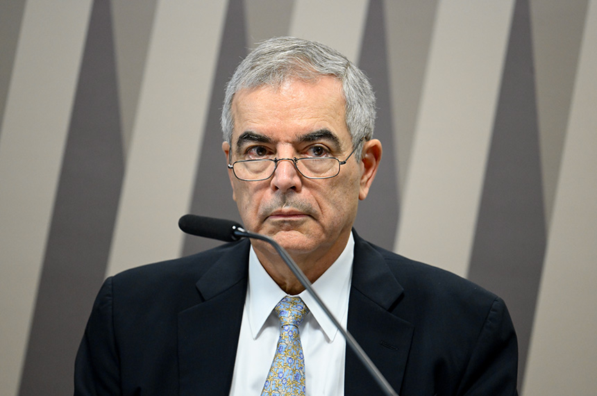 CRE aprova Eduardo Botelho Barbosa para embaixada na Síria — Senado Notícias
