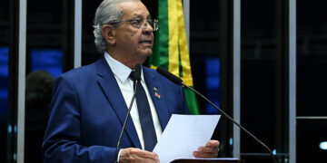 Jayme Campos alerta para aumento da violência contra jovens — Senado Notícias