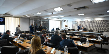 CRA cobra explicações do governo — Senado Notícias