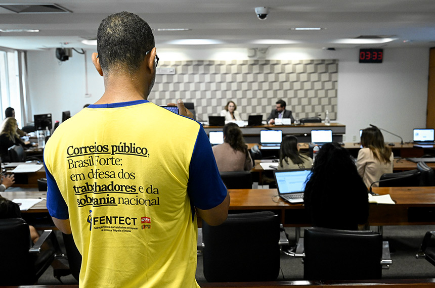 Assédios e falta de transparência agravam crise nos Correios, afirmam funcionários — Senado Notícias