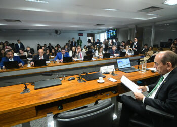 Sem consenso, exame de proficiência pode mudar a carreira de médico — Senado Notícias