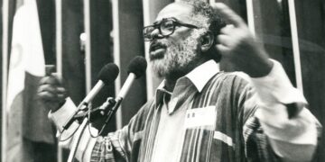 Entrega da Comenda Abdias Nascimento marca o Dia da Consciência Negra — Senado Notícias