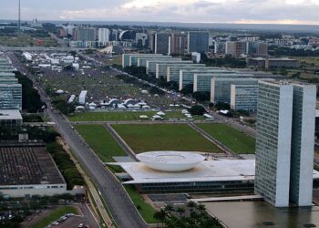 Governo publica lei que torna comunicação pública mais clara e simples
