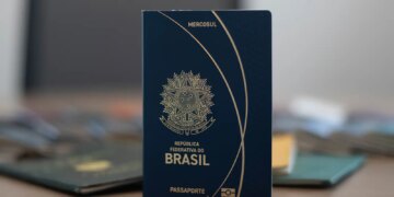 Usuários do Gov.br serão avisados sobre vencimento do passaporte