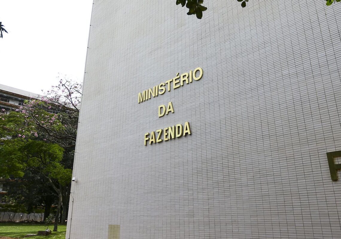 Governo quer regulamentar mercado de carbono até fim de 2026