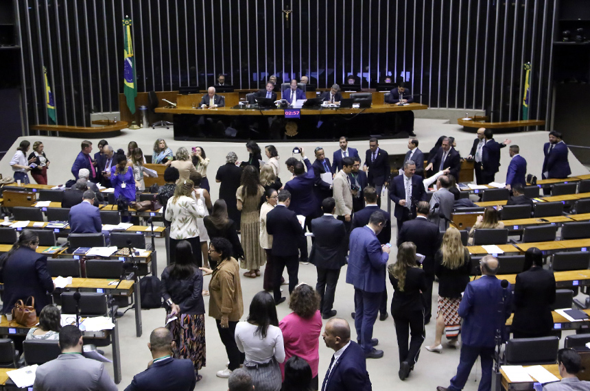 Transformação de cargos do TRT de Cuiabá será analisada pelo Senado — Senado Notícias