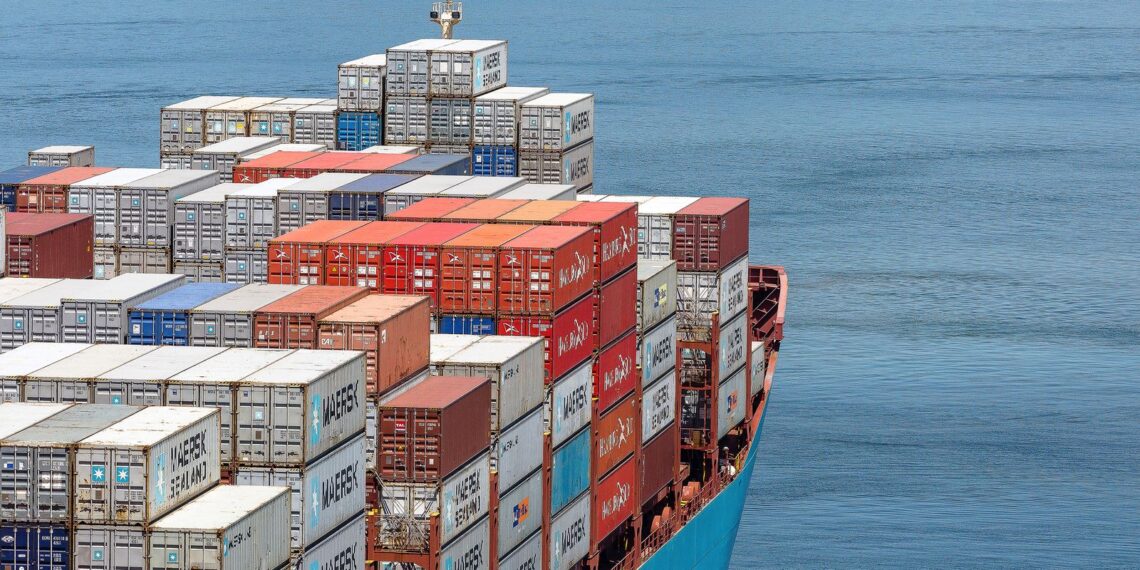 Exportações brasileiras batem recorde em outubro, apesar de tarifaço